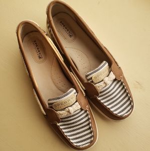 Sperry boat shoes